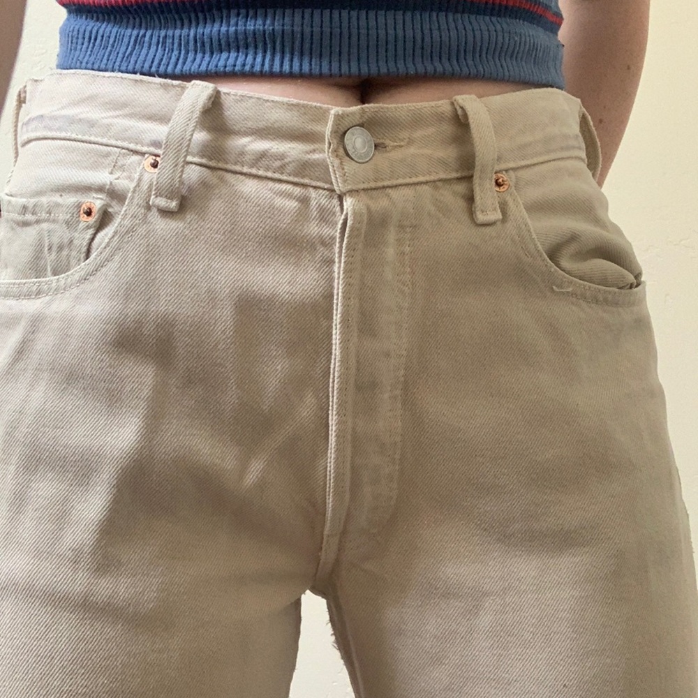 Levi 501 tan slack jeans straight leg